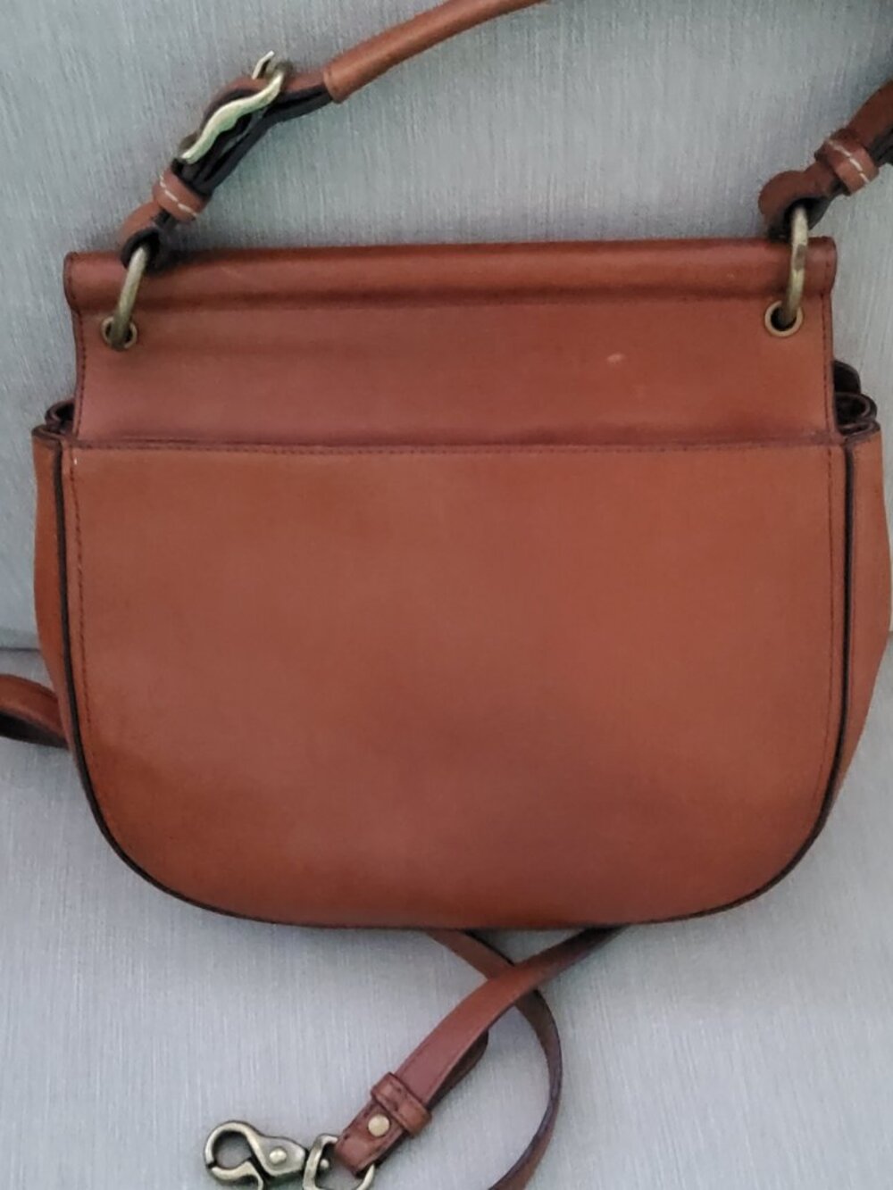 Coach Willis Crossbody in British Tan 19132 - Picture 5 of 13